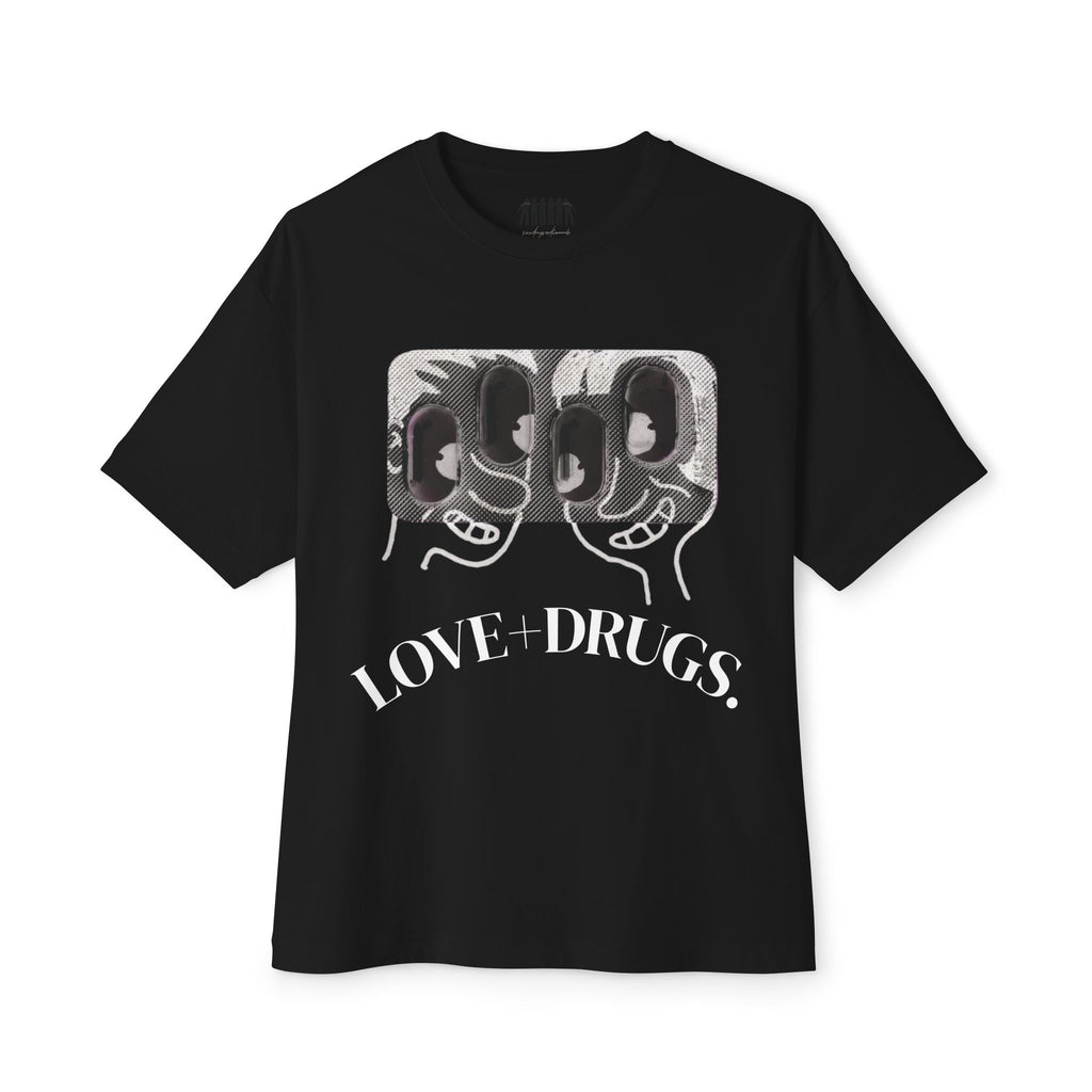 “LOVE+DRUGS.” Oversized Boxy Tee